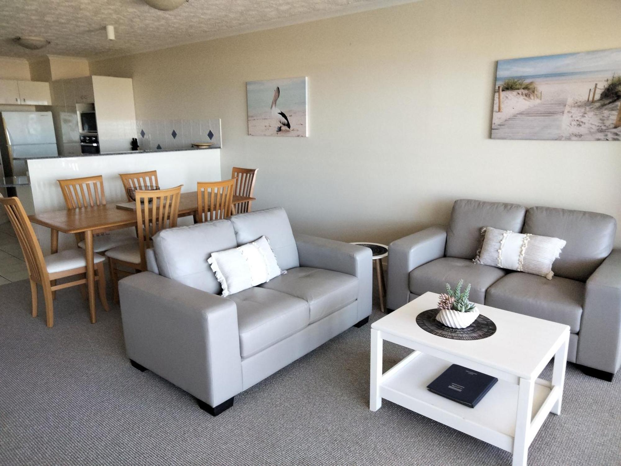 Moorings Beach Resort Caloundra Exterior photo