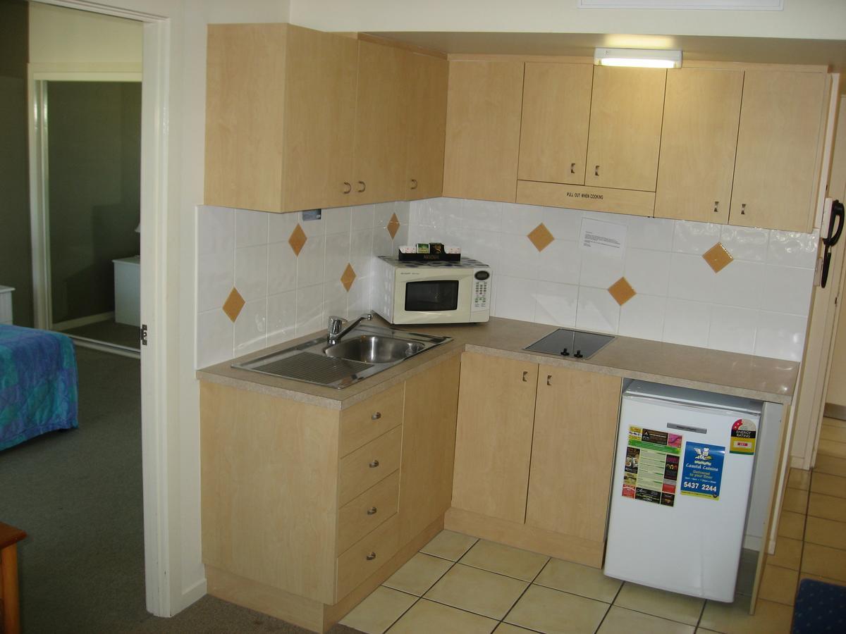 Moorings Beach Resort Caloundra Exterior photo