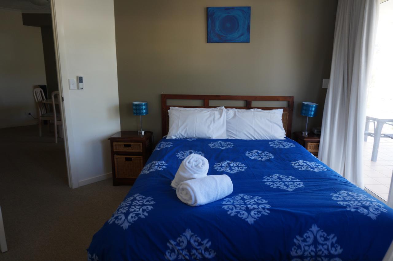 Moorings Beach Resort Caloundra Exterior photo