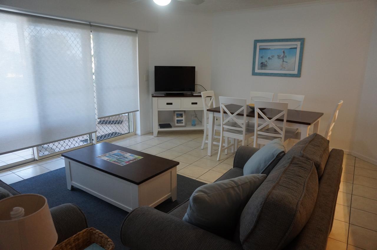 Moorings Beach Resort Caloundra Exterior photo
