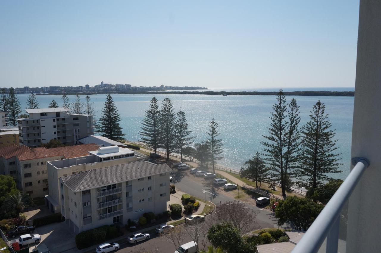 Moorings Beach Resort Caloundra Exterior photo